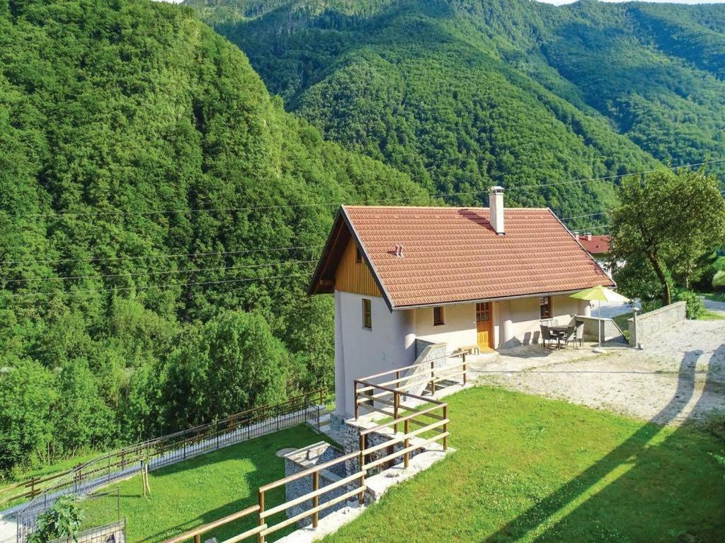 Grahovo ob Baci Pocitniska Hisa Pri Kustrcu 아파트 외부 사진